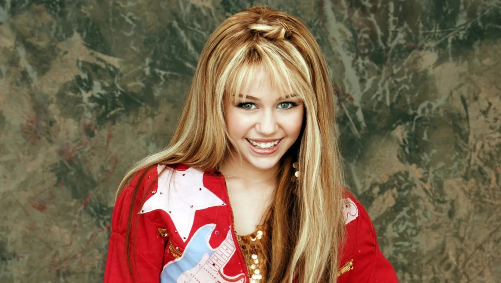 Miley Cyrus nhận sao trên Đại lộ Danh tiếng Hollywood: Hành trình trưởng thành của một biểu tượng nhạc pop - Ảnh 2.