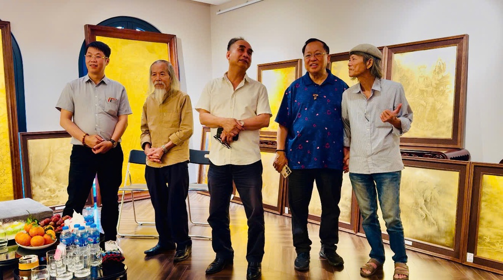 Không gian thiền và tinh thần mỹ thuật Á Đông qua tranh họa vàng - Ảnh 3. Không gian thiền và tinh thần mỹ thuật Á Đông qua tranh họa vàng - Ảnh 3.