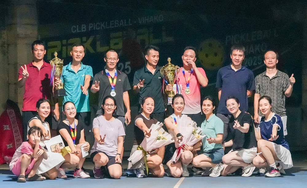"Pickleball Family Happiness 2026" lan tỏa tinh thần gắn kết gia đình - Ảnh 1. "Pickleball Family Happiness 2026" lan tỏa tinh thần gắn kết gia đình - Ảnh 1.