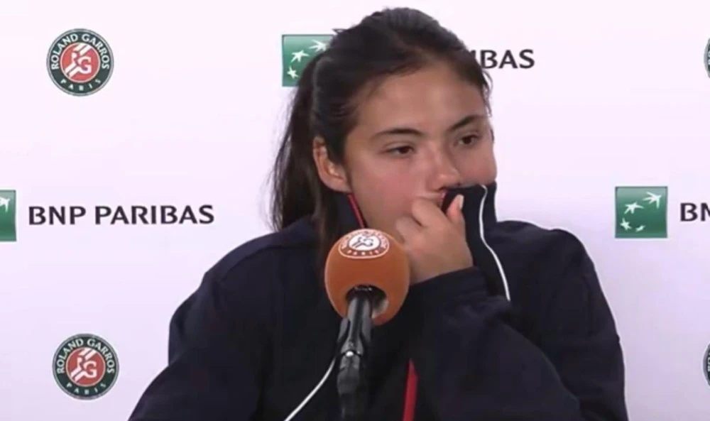 Roland Garros 2026: Giọt nước mắt của Raducanu - Ảnh 1.