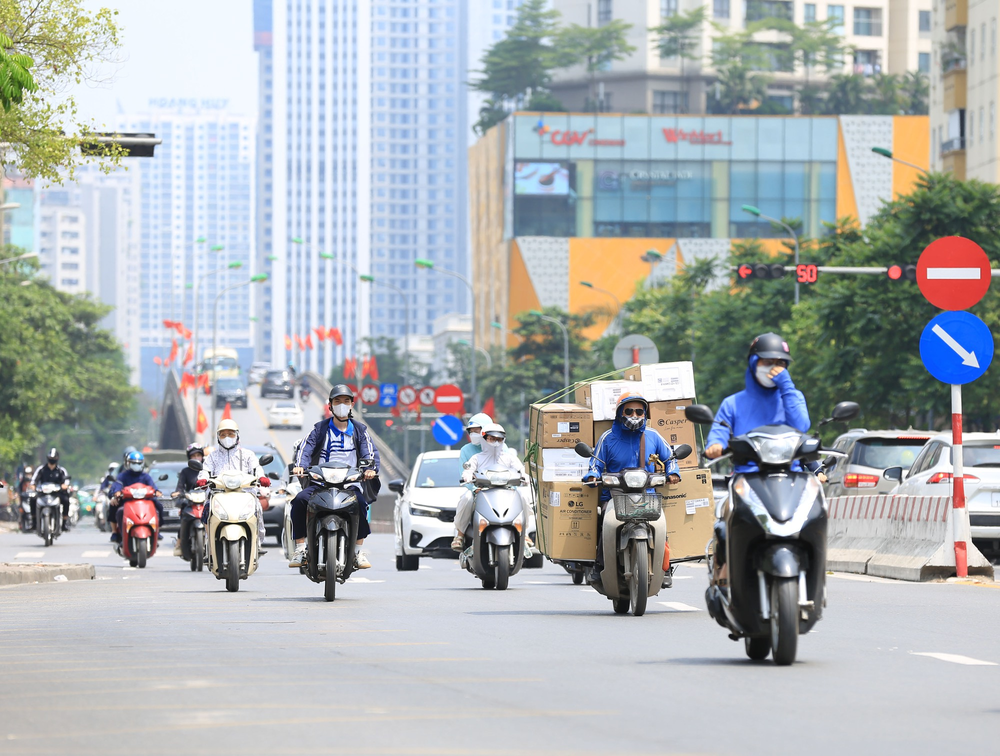Dự báo thời tiết ngày 26/5: Nắng nóng đặc biệt gay gắt bao trùm Bắc và Trung Bộ - Ảnh 1. Dự báo thời tiết ngày 26/5: Nắng nóng đặc biệt gay gắt bao trùm Bắc và Trung Bộ - Ảnh 1.