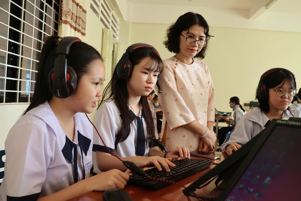 Xây dựng xã, phường xã hội chủ nghĩa: Y tế là nền tảng, giáo dục là thước đo - Ảnh 3. Xây dựng xã, phường xã hội chủ nghĩa: Y tế là nền tảng, giáo dục là thước đo - Ảnh 3.