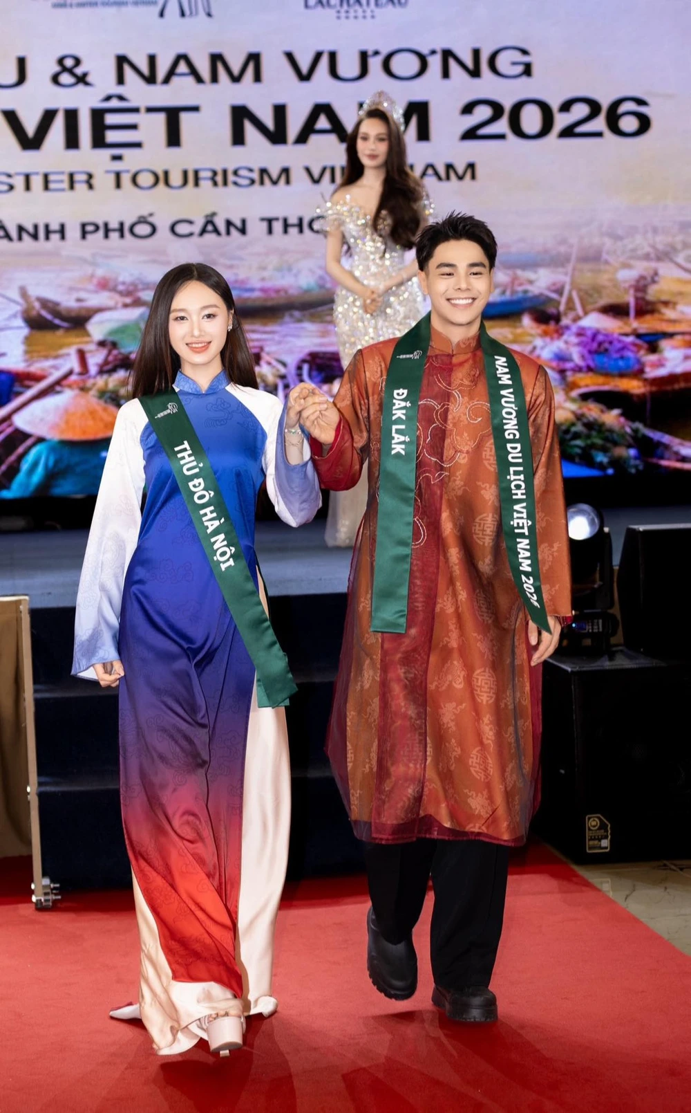 Á vương 1 Lâm Thoại Anh mong muốn lan tỏa vẻ đẹp Tây Nguyên - Ảnh 2. Á vương 1 Lâm Thoại Anh mong muốn lan tỏa vẻ đẹp Tây Nguyên - Ảnh 2.