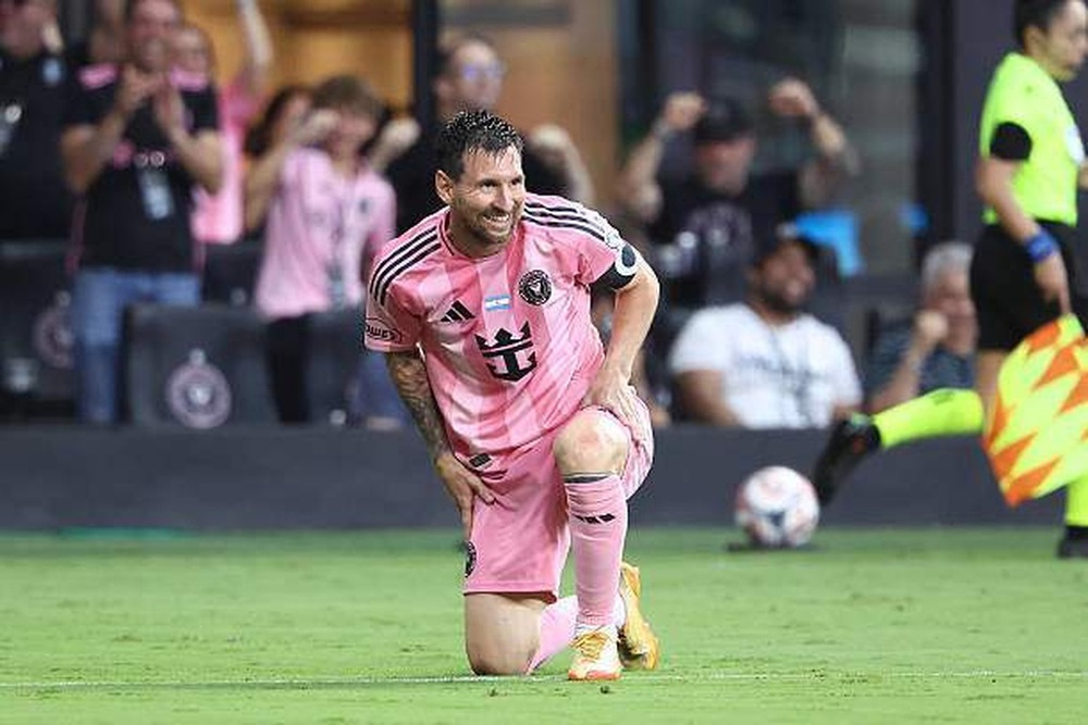World Cup 24h: CLB ra thông báo về chấn thương của Messi, tuyển thủ lỡ ngày hội quân World Cup 2026 vì mất hộ chiếu - Ảnh 1. World Cup 24h: CLB ra thông báo về chấn thương của Messi, tuyển thủ lỡ ngày hội quân World Cup 2026 vì mất hộ chiếu - Ảnh 1.