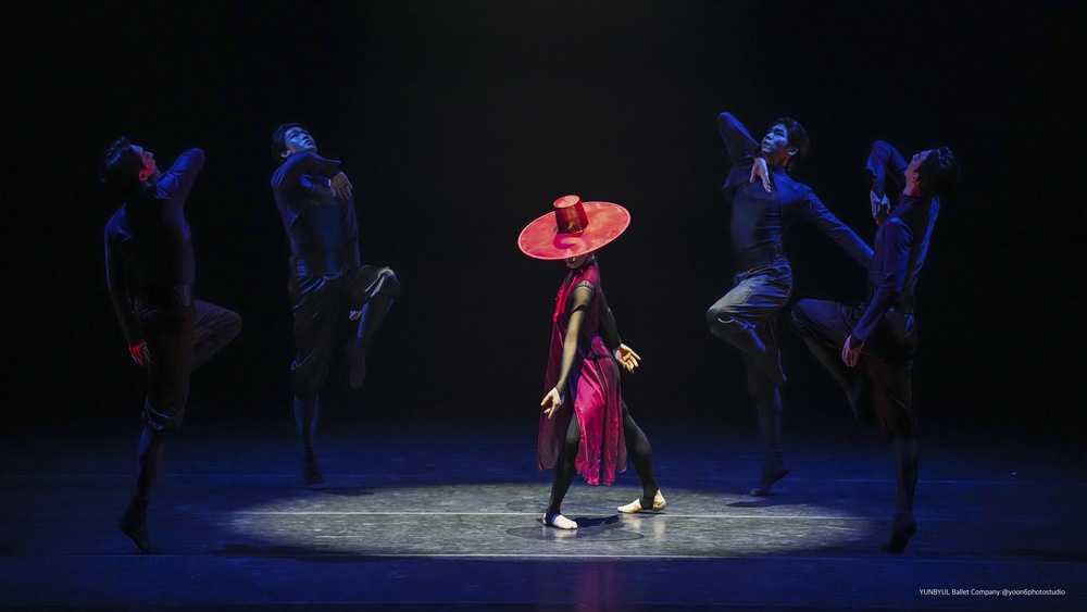 Đêm ballet 'GAT' mở đầu chuỗi giao lưu văn hóa Việt - Hàn sau hội đàm cấp cao - Ảnh 2. Đêm ballet 'GAT' mở đầu chuỗi giao lưu văn hóa Việt - Hàn sau hội đàm cấp cao - Ảnh 2.