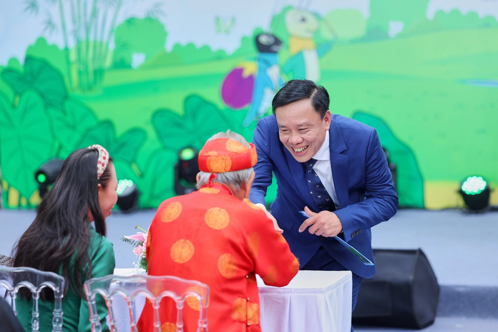 Nhà nghiên cứu Nguyễn Đình Tư - người “đi qua trăm năm” với văn hóa, lịch sử Việt Nam - Ảnh 2. Nhà nghiên cứu Nguyễn Đình Tư - người “đi qua trăm năm” với văn hóa, lịch sử Việt Nam - Ảnh 2.