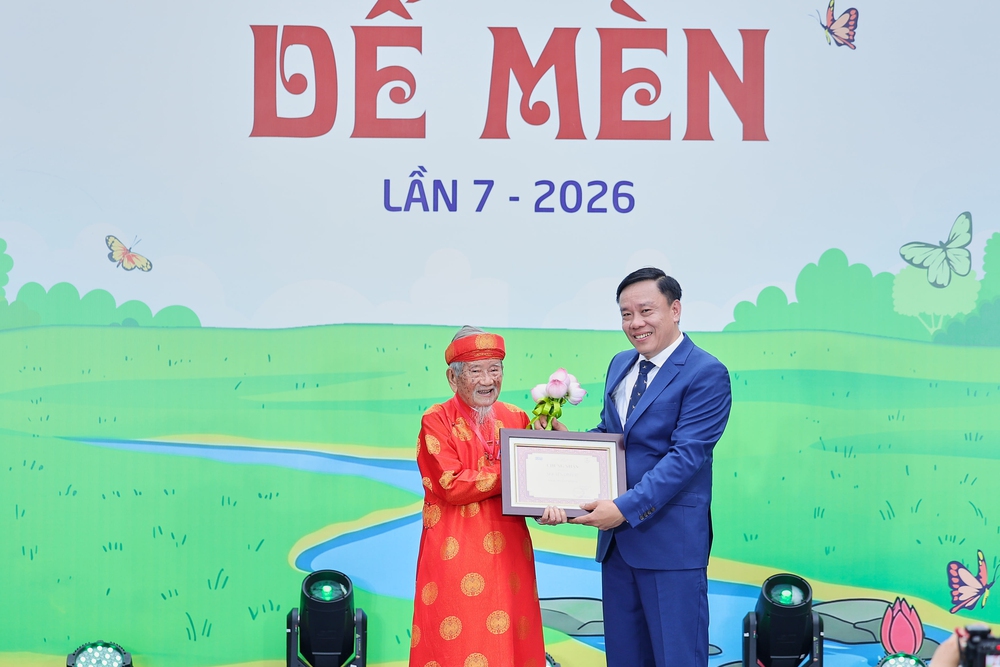 Nhà nghiên cứu Nguyễn Đình Tư - người “đi qua trăm năm” với văn hóa, lịch sử Việt Nam - Ảnh 1. Nhà nghiên cứu Nguyễn Đình Tư - người “đi qua trăm năm” với văn hóa, lịch sử Việt Nam - Ảnh 1.
