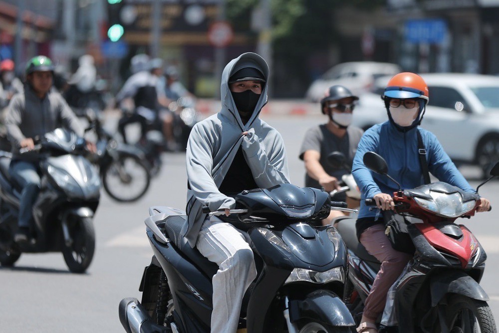 Bộ y tế cảnh báo nguy cơ sốc nhiệt - Ảnh 5. Bộ y tế cảnh báo nguy cơ sốc nhiệt - Ảnh 5.