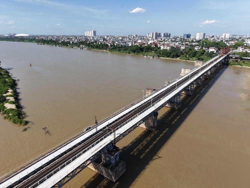 Khôi phục giao thông trên cầu Long Biên từ ngày 28/5 - Ảnh 2. Khôi phục giao thông trên cầu Long Biên từ ngày 28/5 - Ảnh 2.