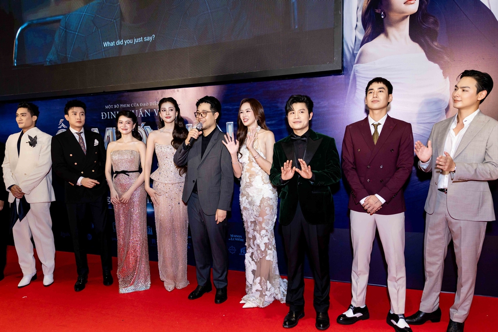 Tiểu Vy, Anh Phạm, Yên Đan rạng rỡ sau hành trình vất vả với “Ốc mượn hồn” - Ảnh 1.