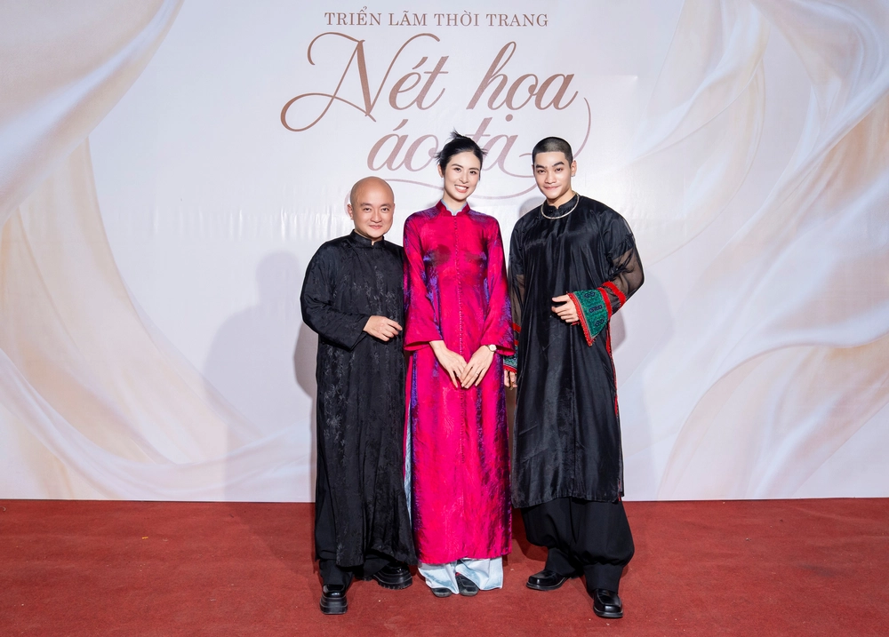 Triển lãm "Nét họa áo ta" tôn vinh vẻ đẹp áo dài và văn hoá Việt Nam - Ảnh 1. Triển lãm "Nét họa áo ta" tôn vinh vẻ đẹp áo dài và văn hoá Việt Nam - Ảnh 1.