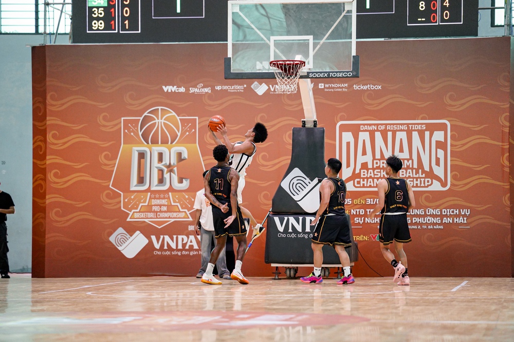 DBC 2026 khởi tranh tại Đà Nẵng: Cuộc đua vô địch nóng ngay từ vạch xuất phát - Ảnh 2. DBC 2026 khởi tranh tại Đà Nẵng: Cuộc đua vô địch nóng ngay từ vạch xuất phát - Ảnh 2.