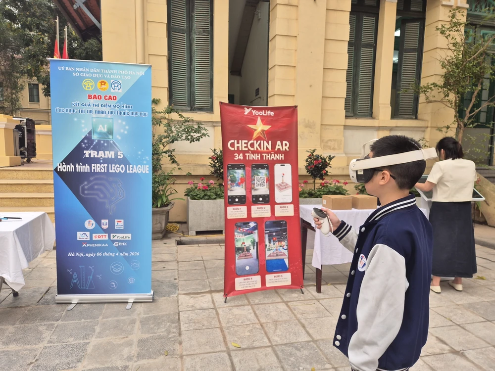 Chuẩn bị hạ tầng để sẵn sàng đón nhận thế hệ học sinh số - Ảnh 1. Chuẩn bị hạ tầng để sẵn sàng đón nhận thế hệ học sinh số - Ảnh 1.