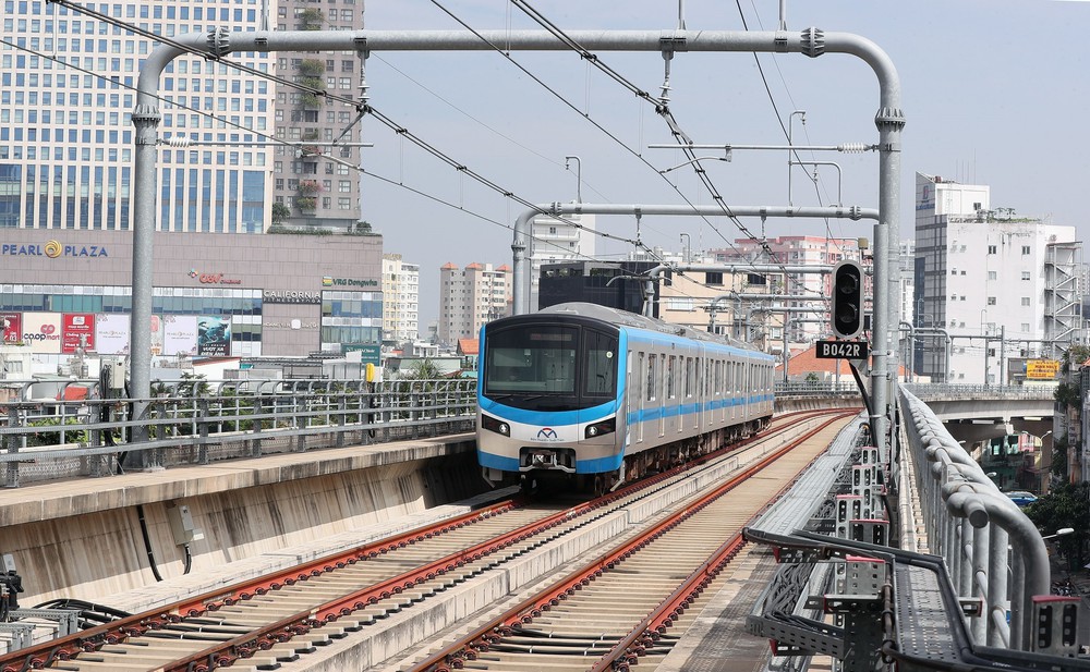 Thay đổi tư duy để kinh tế Thành phố Hồ Chí Minh bứt phá - Ảnh 3. Thay đổi tư duy để kinh tế Thành phố Hồ Chí Minh bứt phá - Ảnh 3.