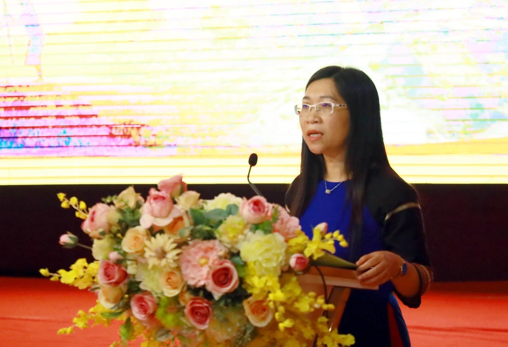 Đưa văn hóa cồng chiêng Tây Nguyên đến với đất mỏ - Ảnh 1. Đưa văn hóa cồng chiêng Tây Nguyên đến với đất mỏ - Ảnh 1.
