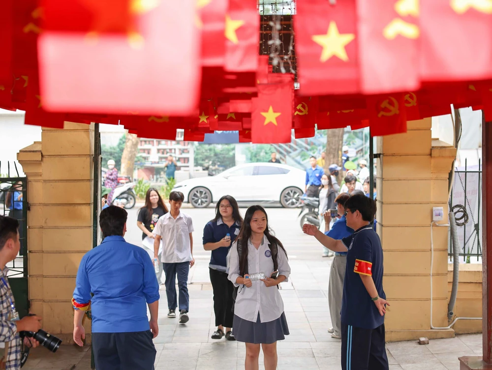 Gần 125.000 thí sinh Hà Nội bước vào Kỳ thi tuyển sinh lớp 10 năm học 2026 - 2027 - Ảnh 14.