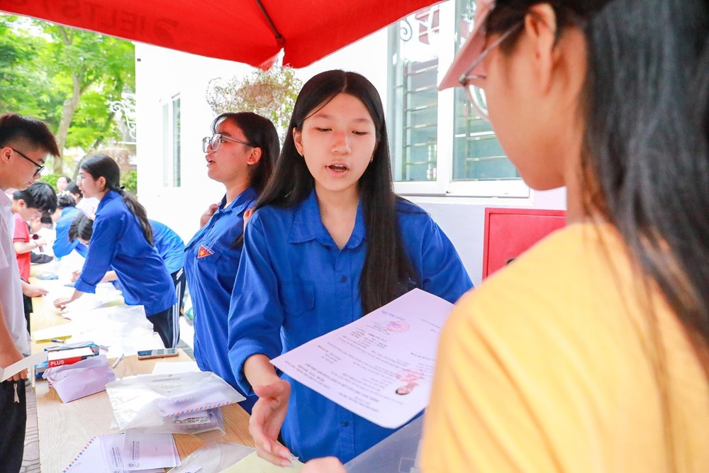 Gần 125.000 thí sinh Hà Nội bước vào Kỳ thi tuyển sinh lớp 10 năm học 2026 - 2027 - Ảnh 23.