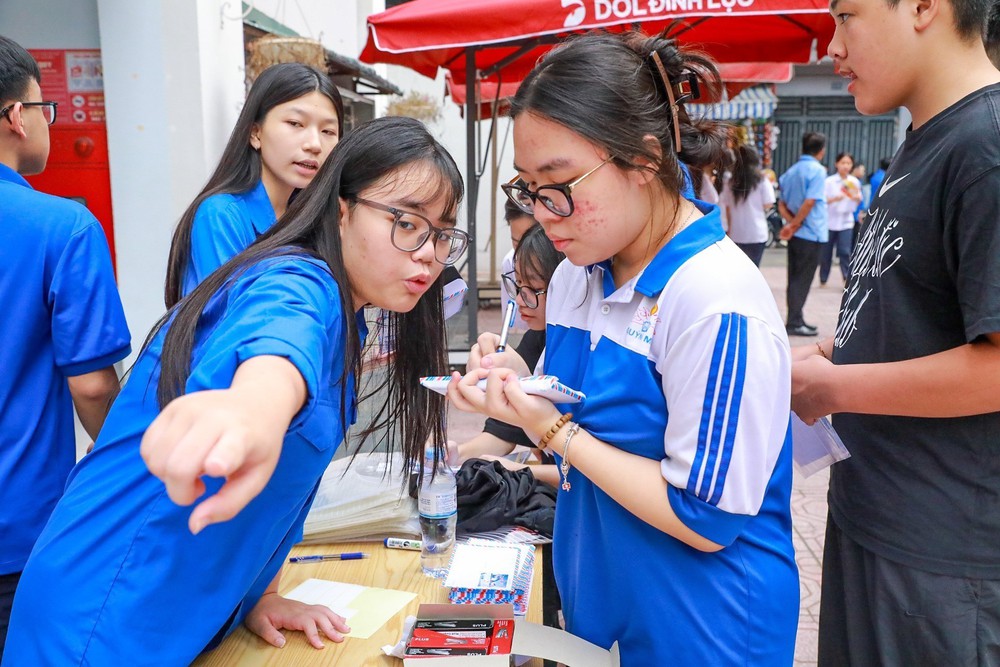Gần 125.000 thí sinh Hà Nội bước vào Kỳ thi tuyển sinh lớp 10 năm học 2026 - 2027 - Ảnh 24.