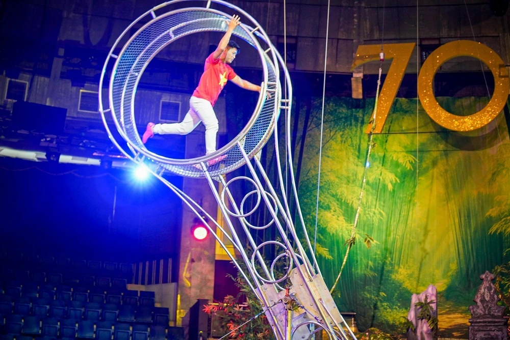 Đặc sắc Gala xiếc và ảo thuật ba miền năm 2026 - Ảnh 2.