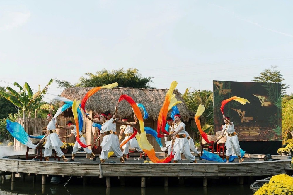 Du lịch Việt Nam bùng nổ từ các điểm đến nghìn tỷ - Ảnh 7.