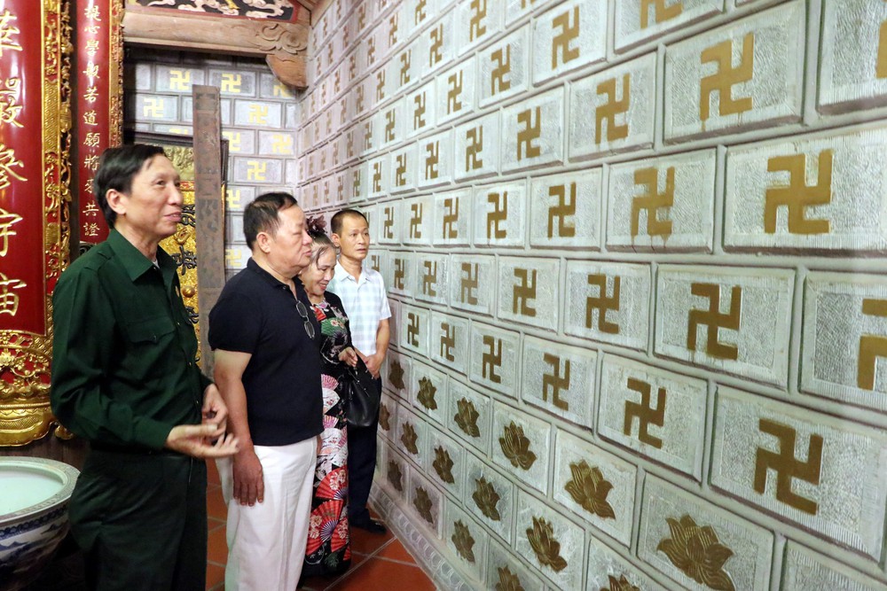 Hải Phòng: Công bố chùa Cương Xá là ngôi chùa có hệ thống tường đá khắc nhiều chữ Vạn nhất Châu Á - Ảnh 4.