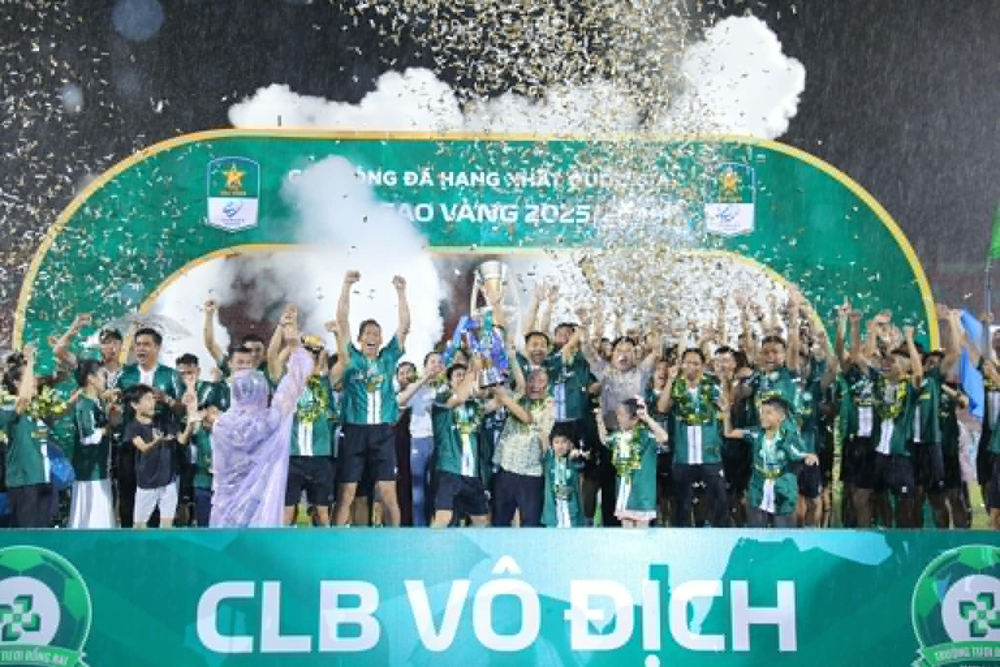 Thầy Công Phượng được ngợi khen "chuyên gia thăng hạng" - Ảnh 5.