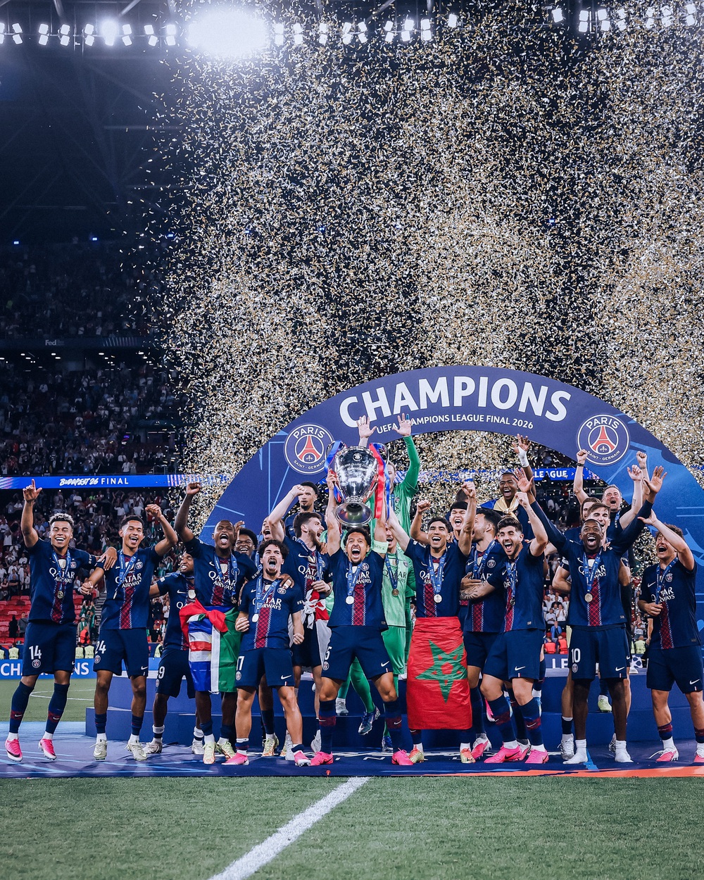 Cà phê đầu tuần: PSG không phải là trọc phú bóng đá - Ảnh 1.