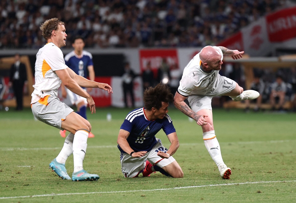 Nhật Bản thắng tối thiểu trước khi lên đường dự World Cup 2026 - Ảnh 1.