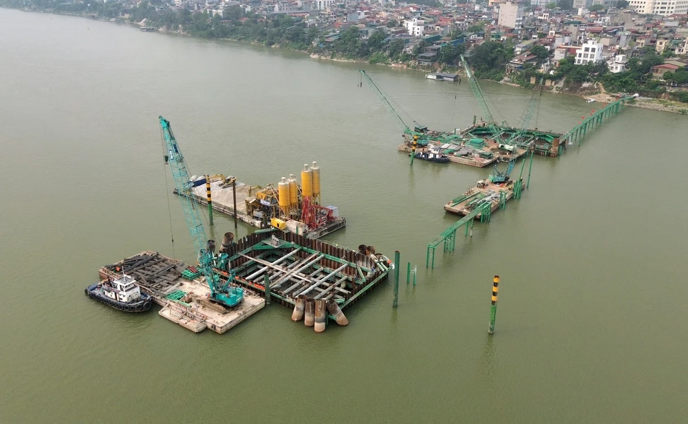 Đồng thuận cao, Hà Nội sắp hoàn tất bàn giao mặt bằng dự án cầu Trần Hưng Đạo - Ảnh 1.