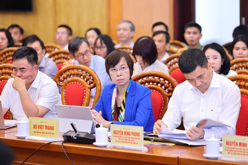 Rút ngắn thời gian phản ứng với thông tin xấu, độc trong không gian số - Ảnh 2.