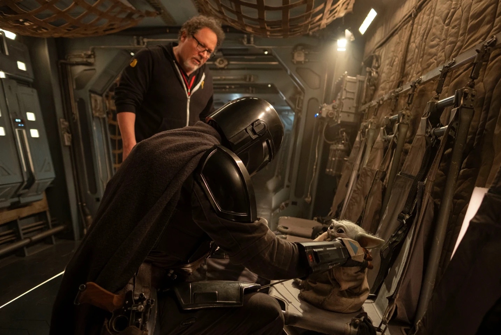 Jon Favreau muốn truyền cảm hứng để thế hệ mới "phải lòng" Star Wars - Ảnh 3.