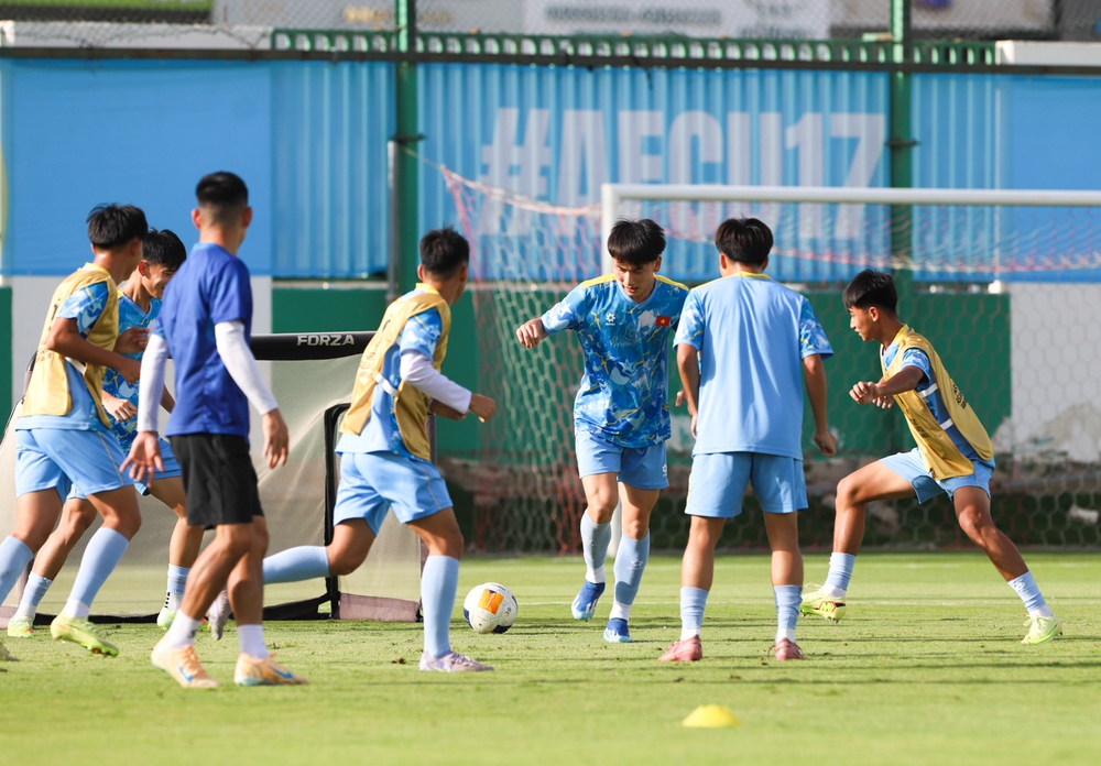 Cuộc chạm trán với U17 Yemen được đánh giá là có ý nghĩa “bản lề” để hướng tới mục tiêu dự World Cup của các học trò HLV Cristiano Roland