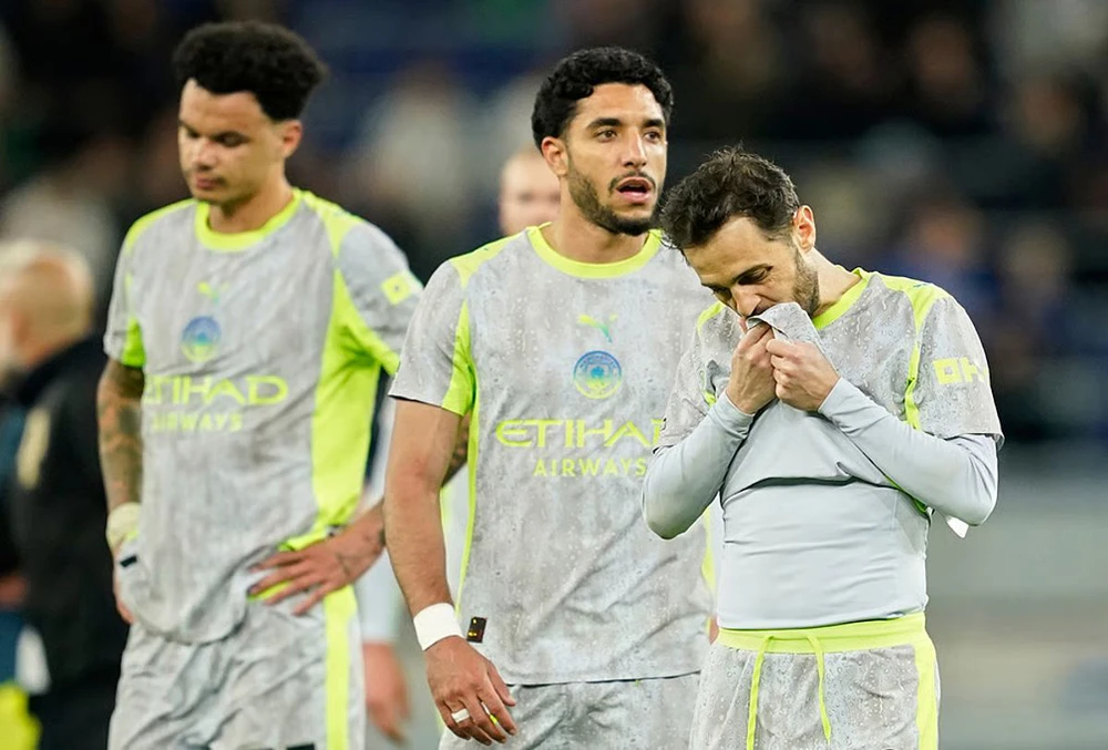 23h30 ngày 7/5, sân Etihad, Man City – Brentford: Không được buông xuôi - Ảnh 1.