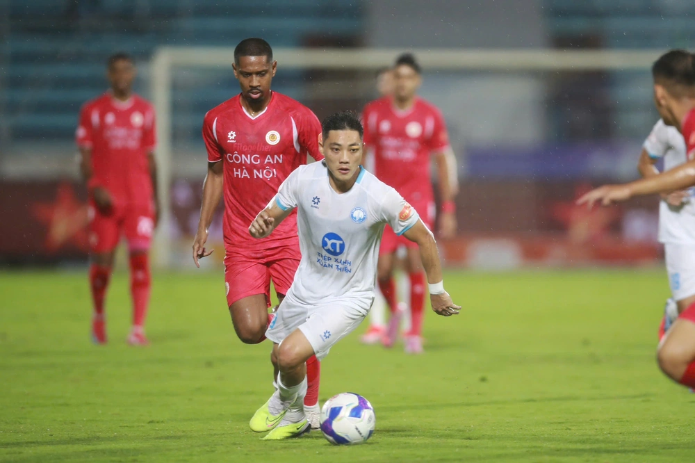 Vòng 22 LPBank V-League 2025/26: Tống cựu nghinh tân! - Ảnh 1.