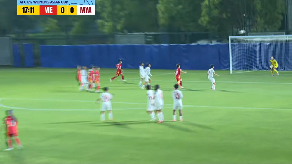 Thắng nhẹ U17 nữ Myanmar, U17 nữ Việt Nam giành vé chính thức vào tứ kết - Ảnh 4.