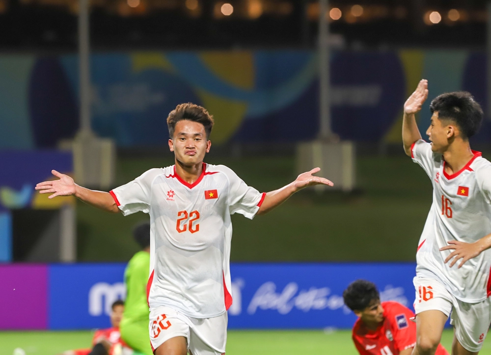 HLV Roland và những bất ngờ có thể đưa U17 Việt Nam dự World Cup - Ảnh 2.