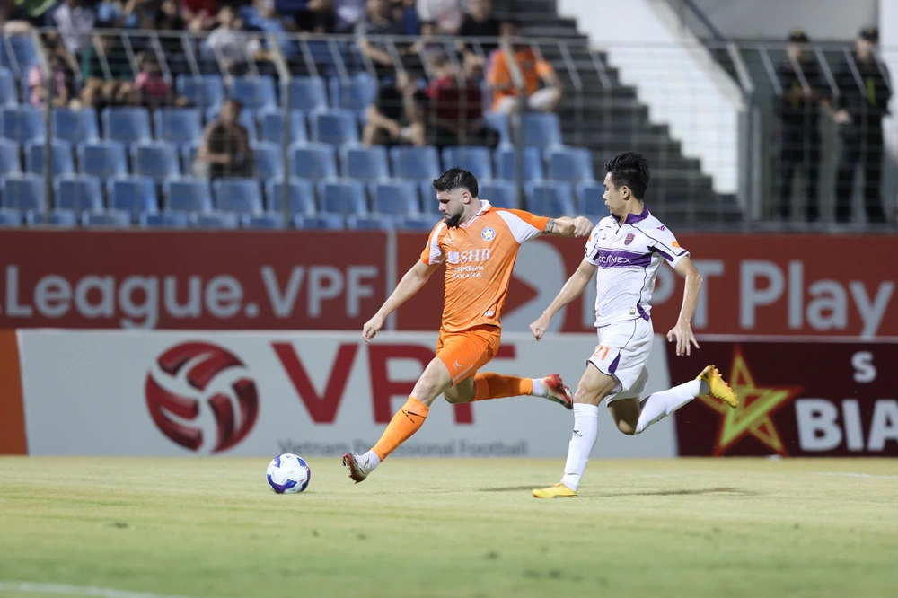 Cựu vương V-League tự làm khó mình  - Ảnh 3.