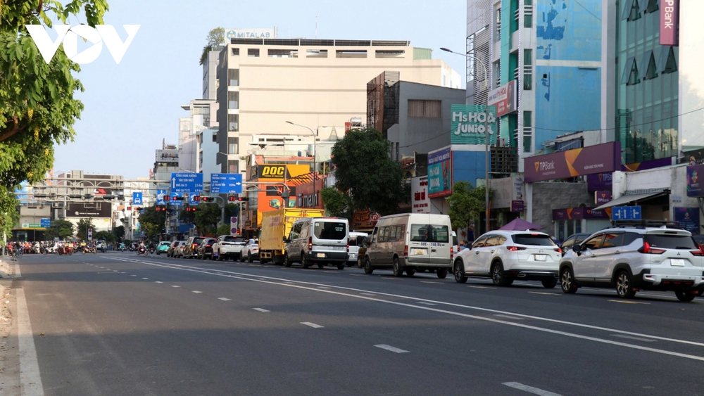 Điều chỉnh linh hoạt trục đường chính vào sân bay Tân Sơn Nhất từ ngày 15/5 - Ảnh 1.
