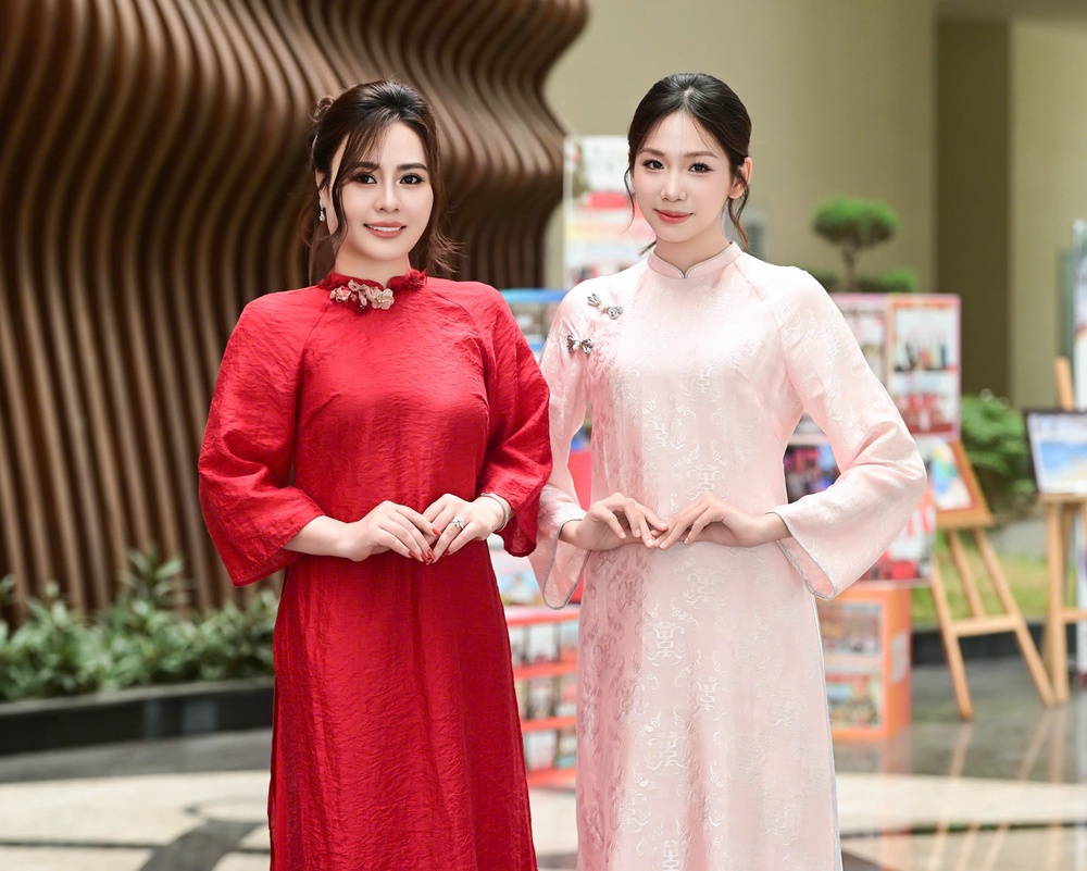 Hoa hậu Nguyễn Trần Hà Linh vừa ôn thi đại học vừa chuẩn bị chinh chiến quốc tế - Ảnh 2.