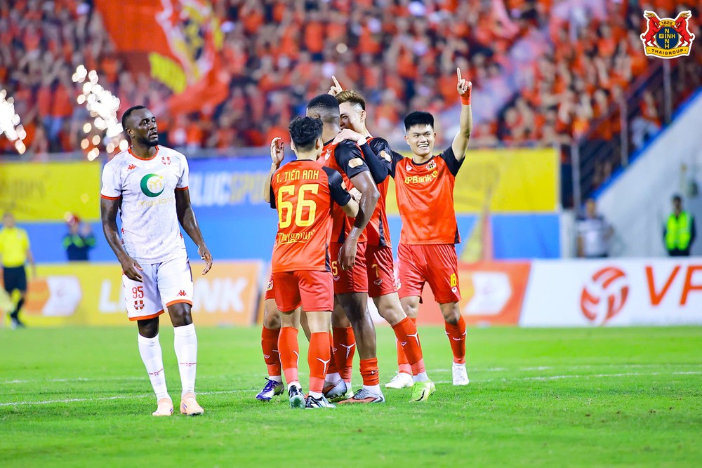 Tin nóng bóng đá Việt hôm nay 10/5: Đội tuyển Việt Nam gặp thử thách tại Asian Cup; U17 Việt Nam thận trọng trước U17 Hàn Quốc - Ảnh 3. Tin nóng bóng đá Việt hôm nay 10/5: Đội tuyển Việt Nam gặp thử thách tại Asian Cup; U17 Việt Nam thận trọng trước U17 Hàn Quốc - Ảnh 3.