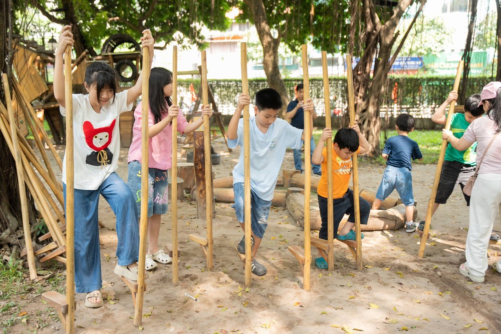 Gắn kết yêu thương trong dịp quốc tế thiếu nhi 1-6 - Ảnh 1. Gắn kết yêu thương trong dịp quốc tế thiếu nhi 1-6 - Ảnh 1.