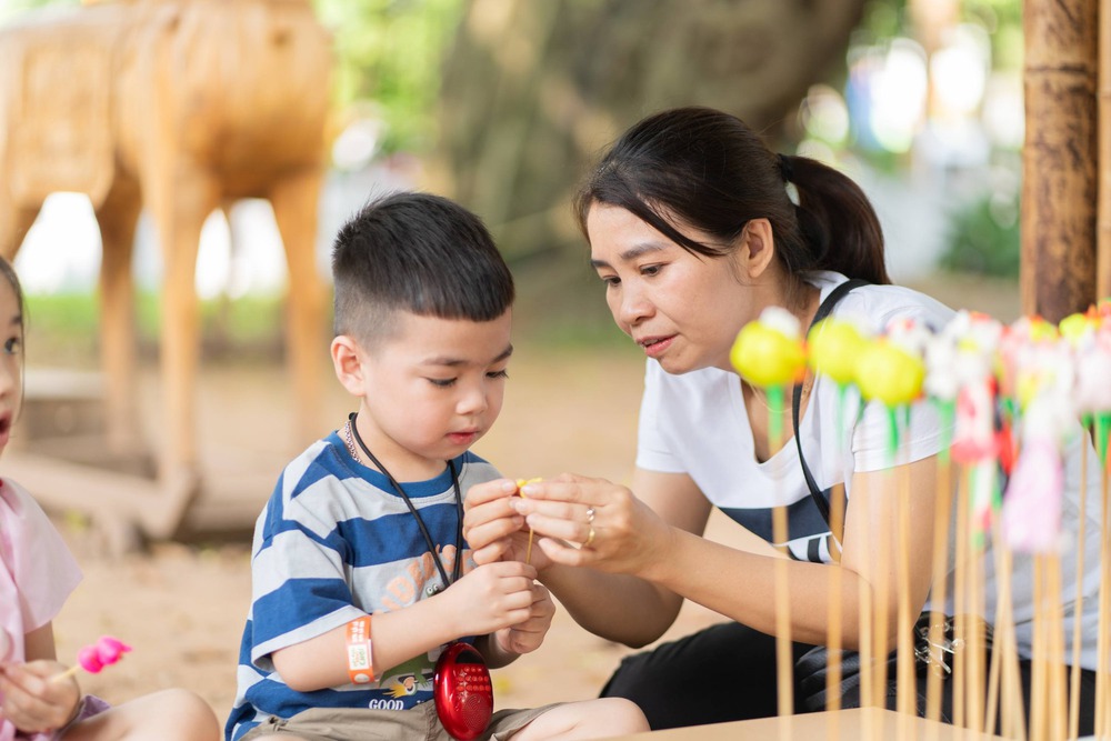 Gắn kết yêu thương trong dịp quốc tế thiếu nhi 1-6 - Ảnh 5. Gắn kết yêu thương trong dịp quốc tế thiếu nhi 1-6 - Ảnh 5.