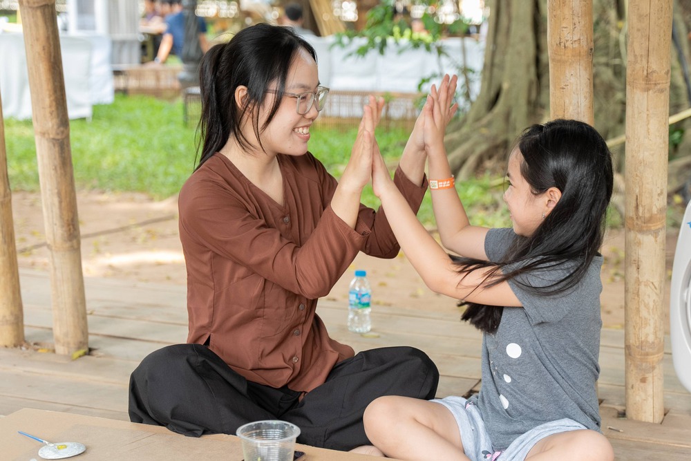 Gắn kết yêu thương trong dịp quốc tế thiếu nhi 1-6 - Ảnh 2. Gắn kết yêu thương trong dịp quốc tế thiếu nhi 1-6 - Ảnh 2.