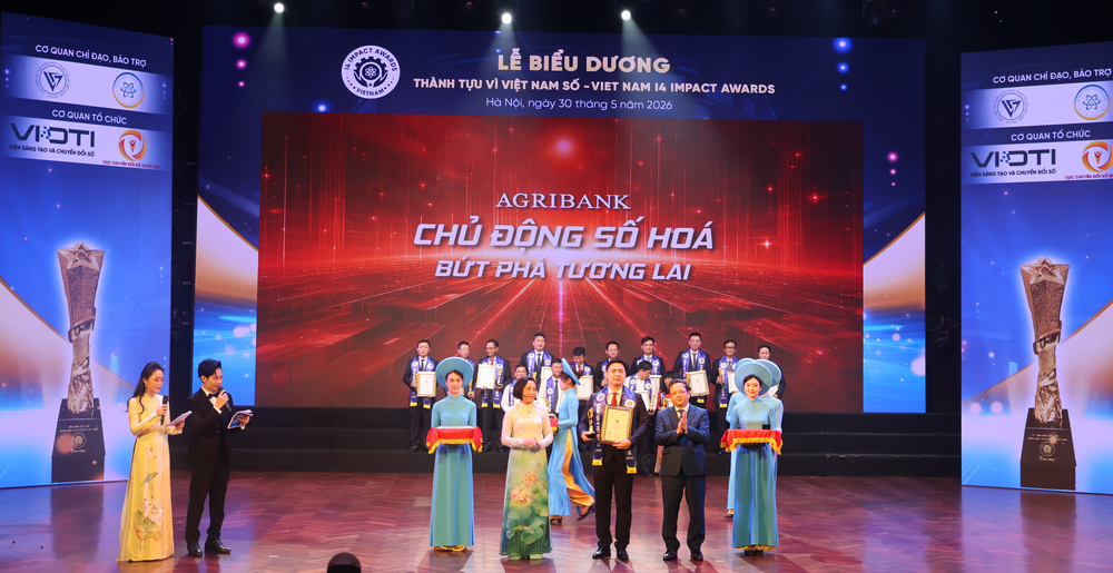 Agribank được vinh danh thành tựu tác động vì Việt Nam số 2026 - Ảnh 1. Agribank được vinh danh thành tựu tác động vì Việt Nam số 2026 - Ảnh 1.