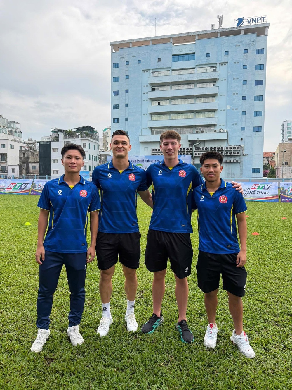 Đồng hành cùng World Cup 2026, cầu thủ nhí TP.HCM cùng thắp sáng giấc mơ - Ảnh 4. Đồng hành cùng World Cup 2026, cầu thủ nhí TP.HCM cùng thắp sáng giấc mơ - Ảnh 4.