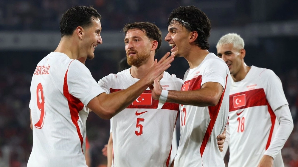 Na Uy và Thổ Nhĩ Kỳ thị uy sức mạnh trước World Cup 2026 - Ảnh 2.