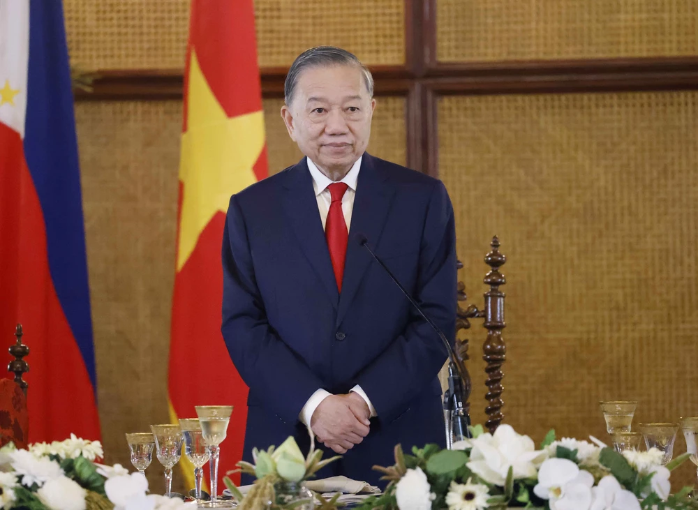 Chiêu đãi chào mừng Tổng Bí thư, Chủ tịch nước Tô Lâm và Phu nhân thăm cấp Nhà nước tới Philippines - Ảnh 3.