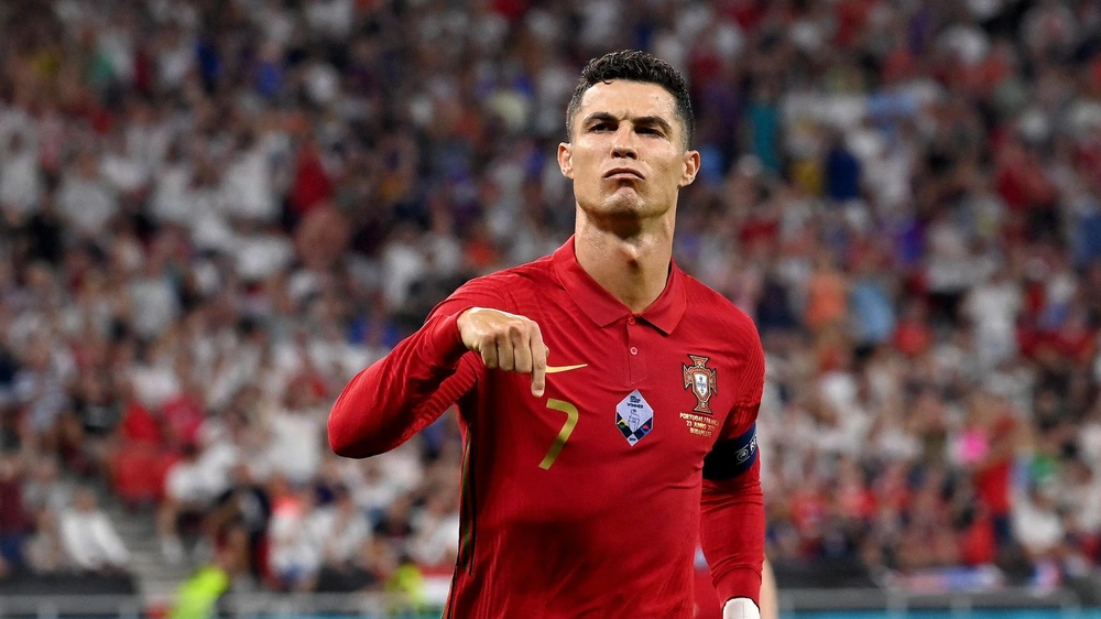 Cà phê World Cup: Ronaldo vẫn nắm Bồ Đào Nha trong tay - Ảnh 1. Cà phê World Cup: Ronaldo vẫn nắm Bồ Đào Nha trong tay - Ảnh 1.