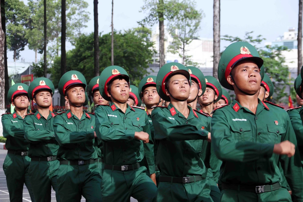 Dấu mốc trưởng thành của chiến sĩ mới Thành phố mang tên Bác - Ảnh 2. Dấu mốc trưởng thành của chiến sĩ mới Thành phố mang tên Bác - Ảnh 2.