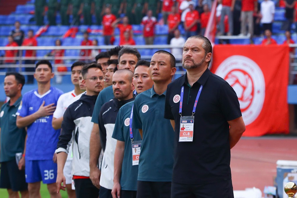 Nhận diện những ứng viên nổi trội trong cuộc đua vô địch V-League 2026/27 - Ảnh 4. Nhận diện những ứng viên nổi trội trong cuộc đua vô địch V-League 2026/27 - Ảnh 4.